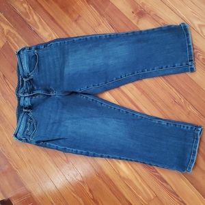 NY & Company Soho Dark Wash curvy cropped jeans- 12